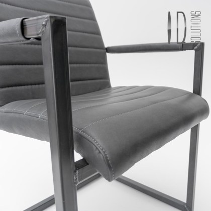 enzo_darkgreyshiny_06