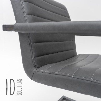 enzo_darkgreyshiny_07